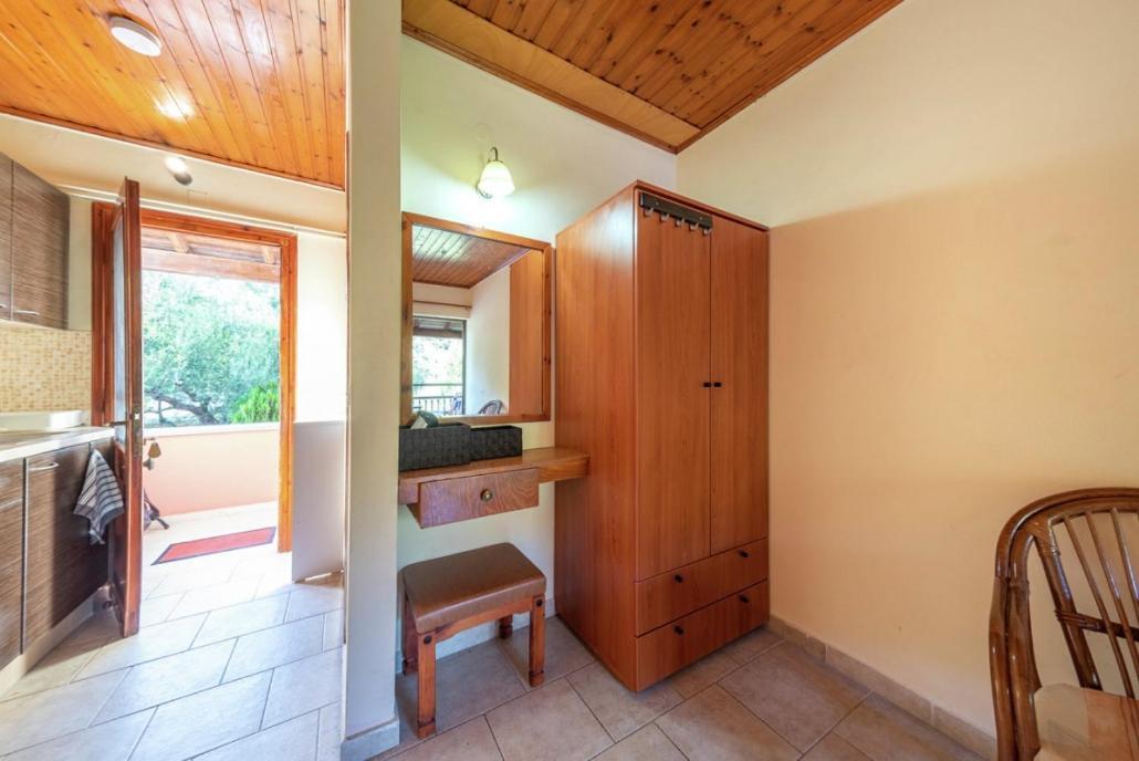 Mimosa Apartments With Pool Paleokastritsa Dış mekan fotoğraf